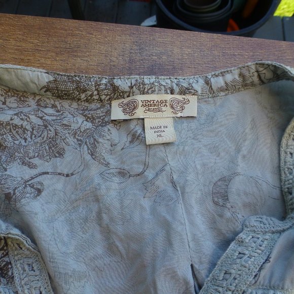 Nordstrom Vintage America floral blouse XL - Picture 3 of 3